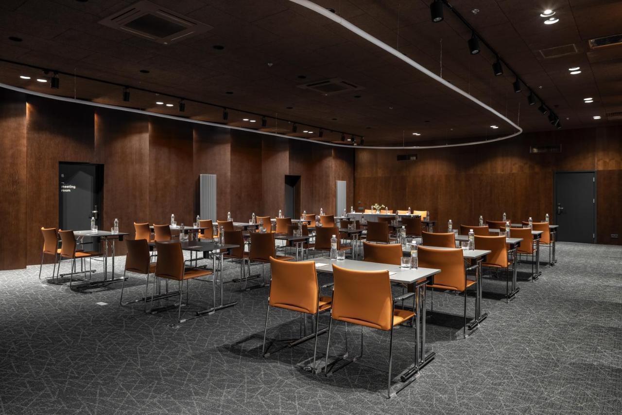 City Inn Lviv Smart Hotel Vynnyky Εξωτερικό φωτογραφία